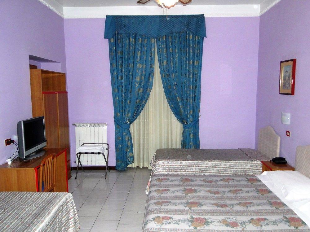 Hotel Altavilla 9 روما المظهر الخارجي الصورة